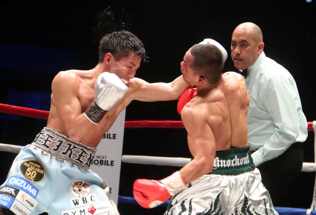 Shokichi Iwata vs Knockout CP Freshmart 1 Shokichi Iwata vs Knockout CP Freshmart (Crédito de la foto: Sumio Yamada)