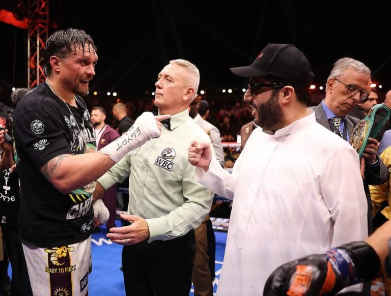 Oleksandr Usyk y Turki Alalshikh 22 Oleksandr Usyk y Turki Alalshikh (WBC)