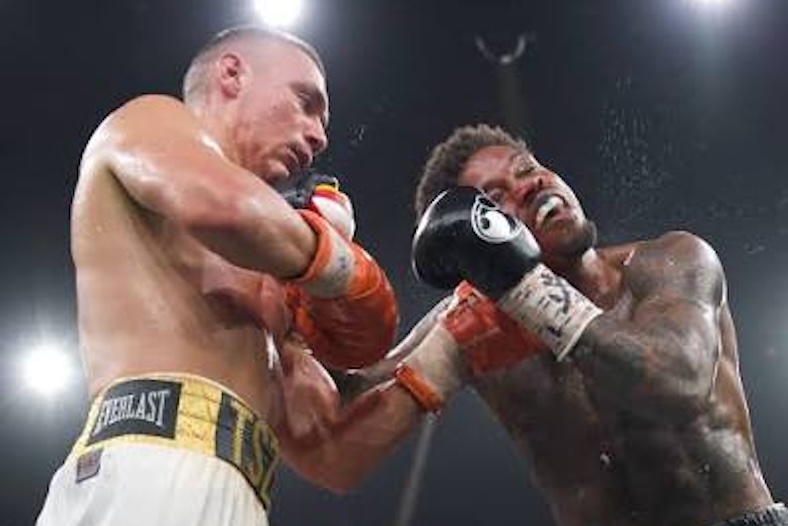 Tim Tszyu vence a Errol Spence Tim Tszyu vence a Errol Spence